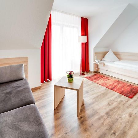 Hotel Waldparkstube บาด ชึนบอร์น ภายนอก รูปภาพ
