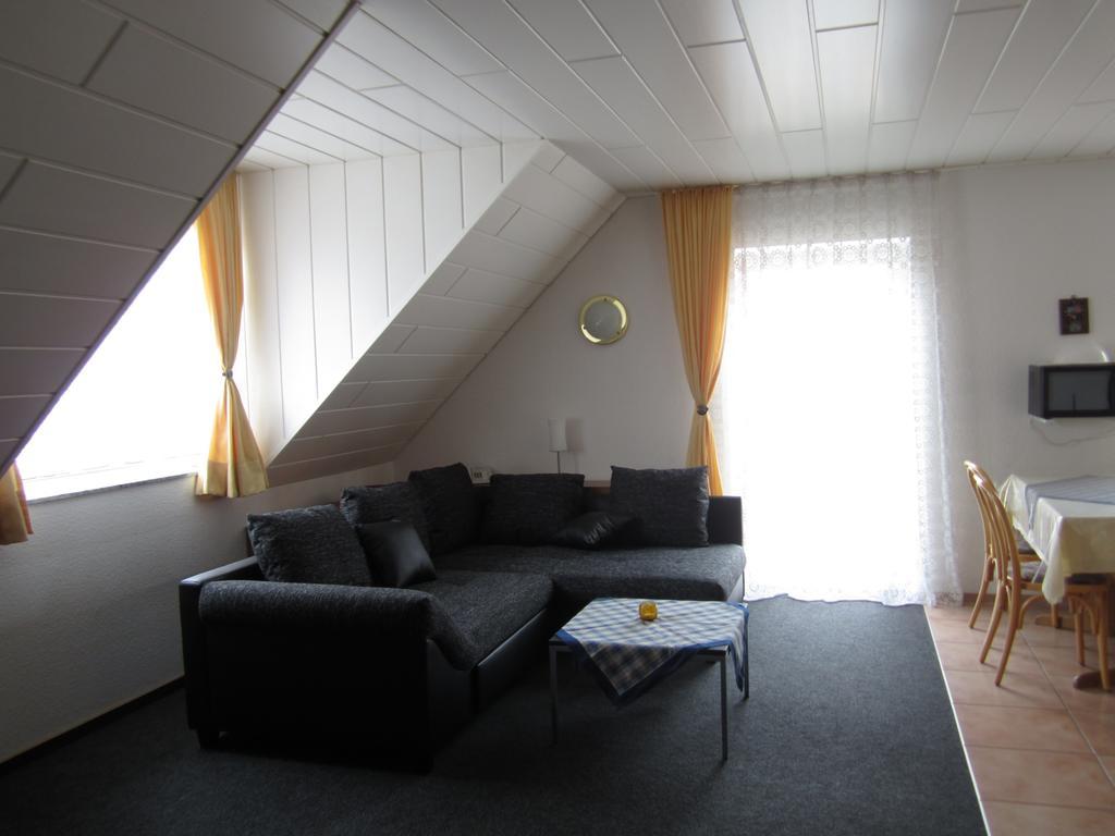 Hotel Waldparkstube บาด ชึนบอร์น ภายนอก รูปภาพ